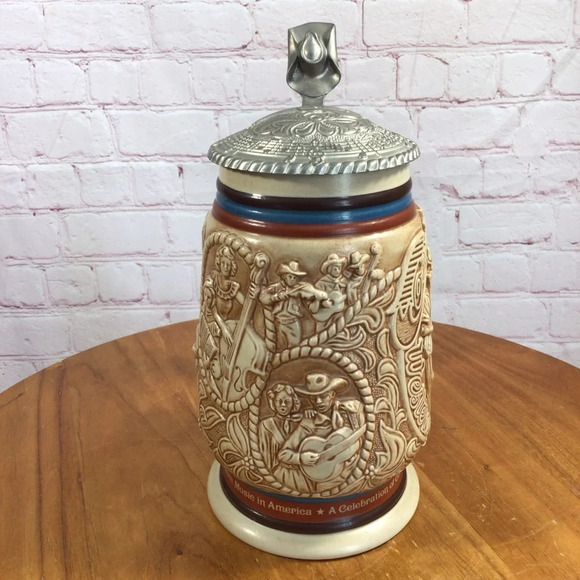 Vintage Avon 1994 Country & Western Music Ceramic Lidded Stein - Made in Brazil - Picture 2 of 10